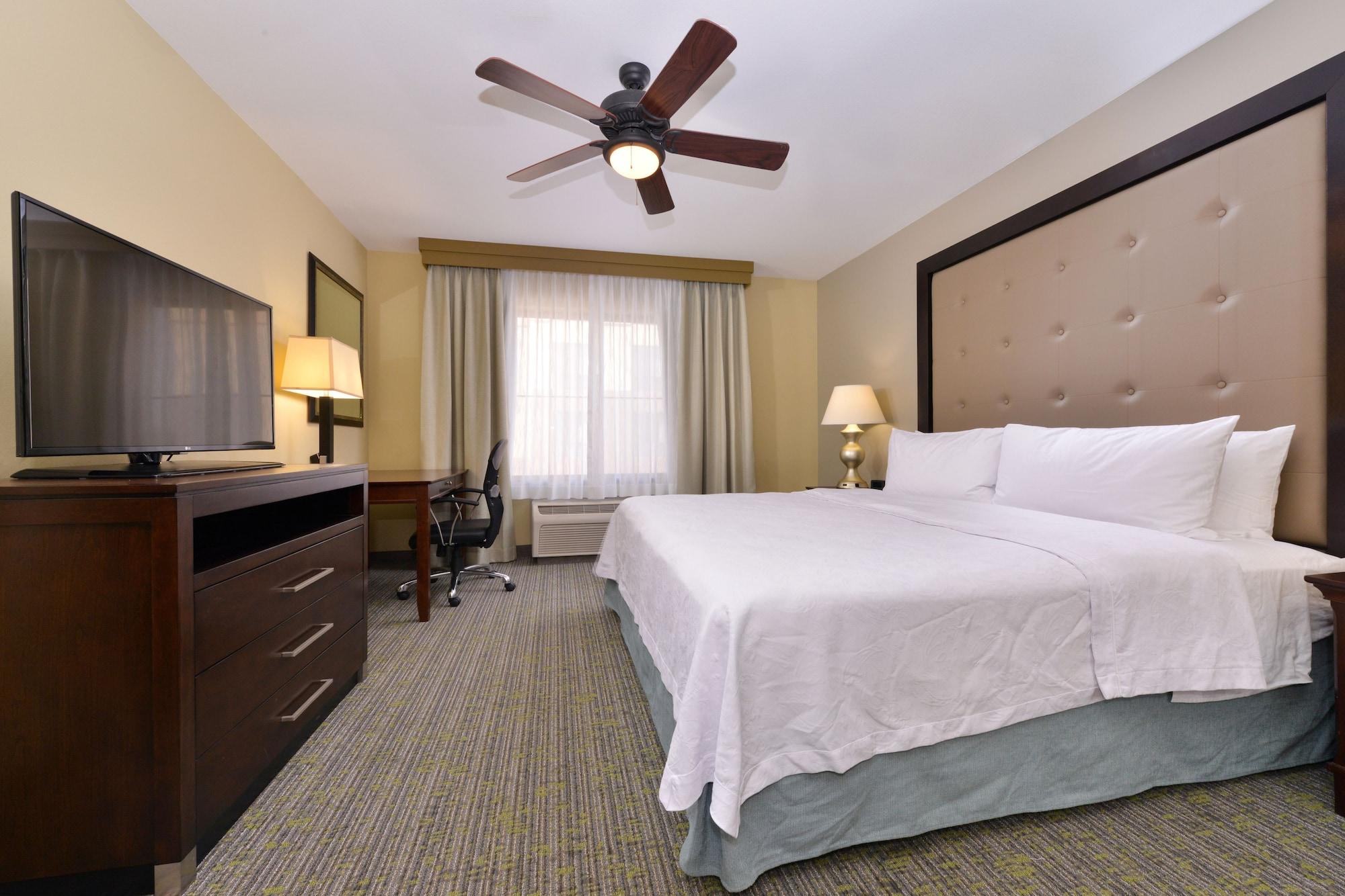 Homewood Suites By Hilton Fresno Eksteriør bilde