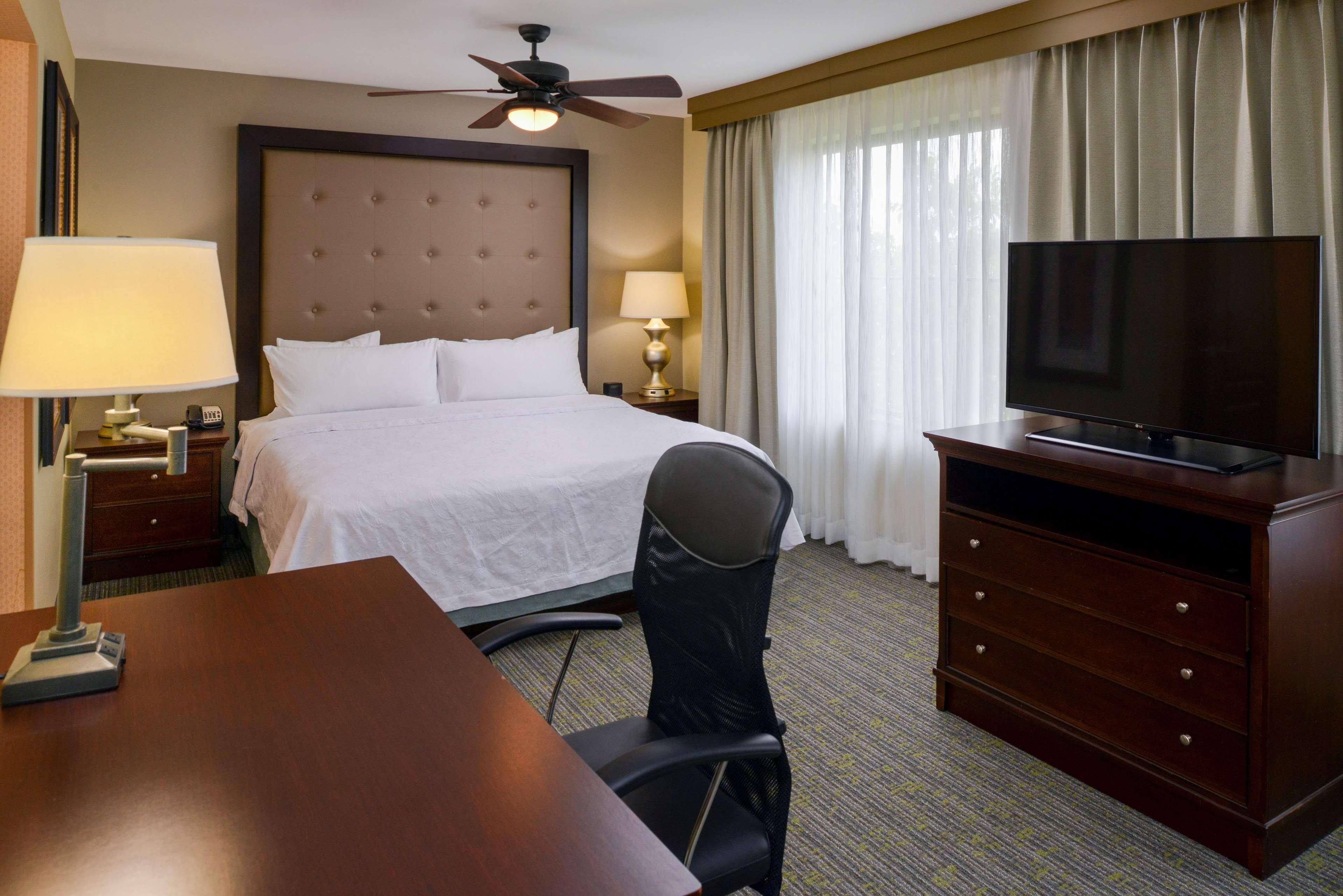 Homewood Suites By Hilton Fresno Eksteriør bilde