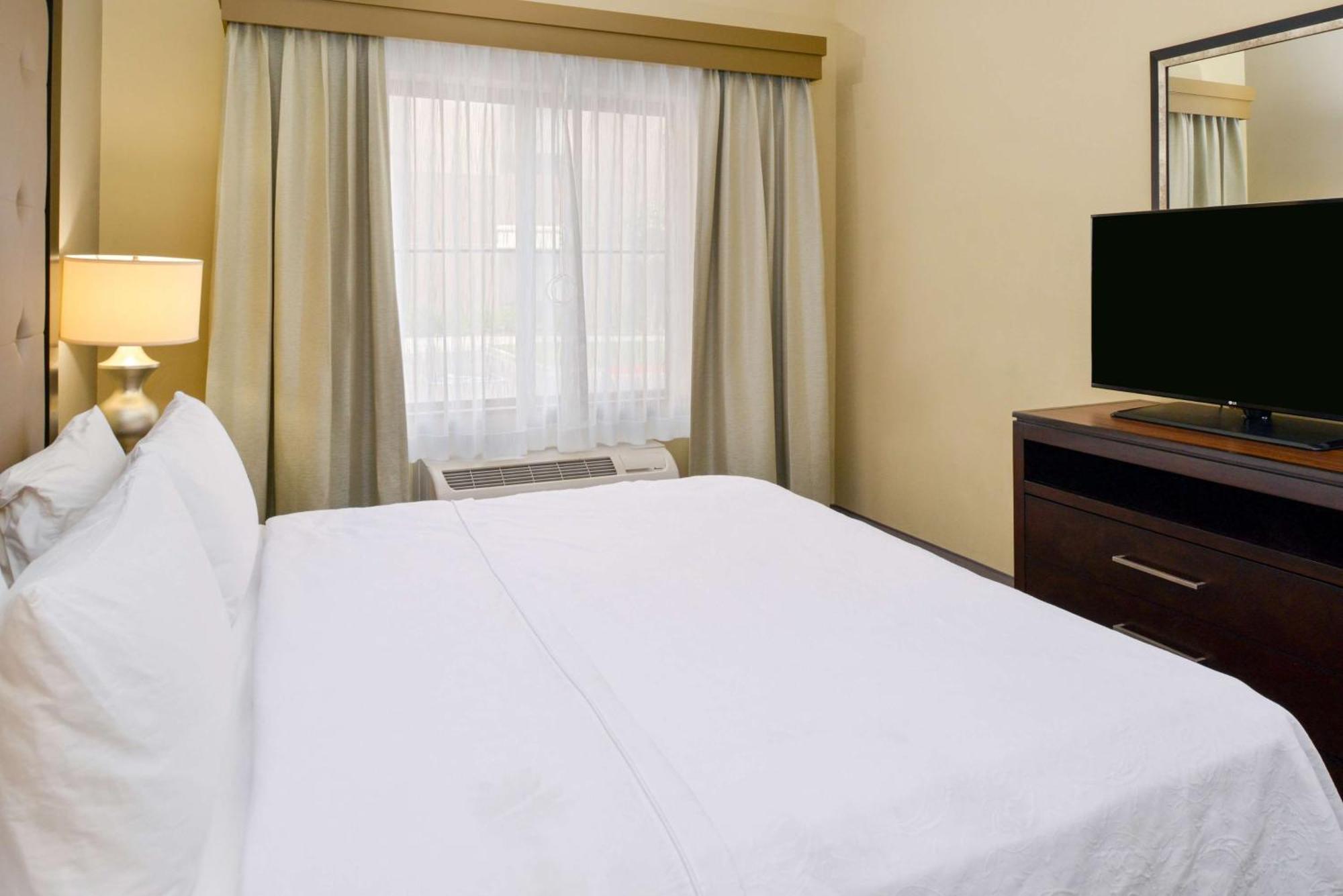 Homewood Suites By Hilton Fresno Eksteriør bilde