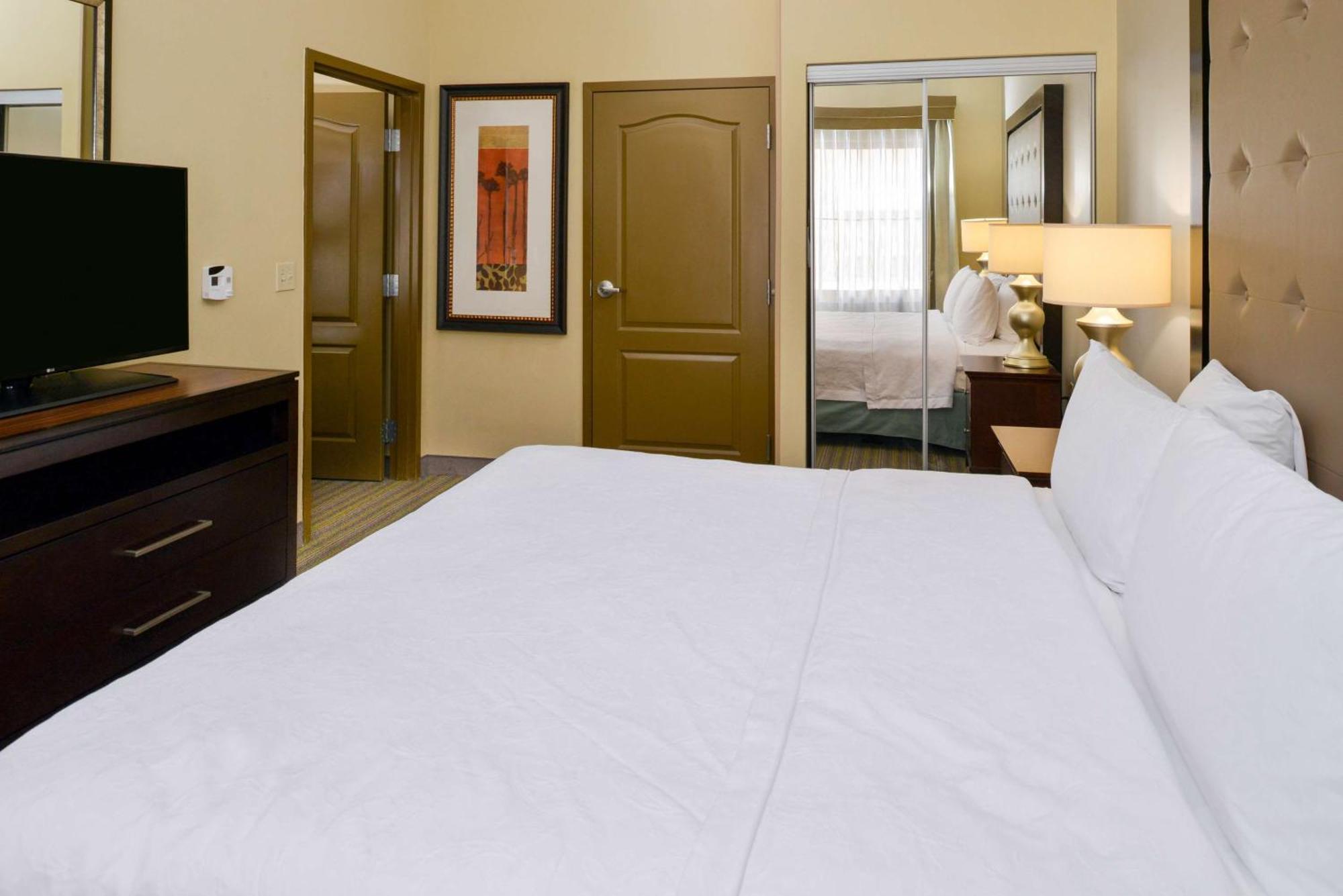 Homewood Suites By Hilton Fresno Eksteriør bilde