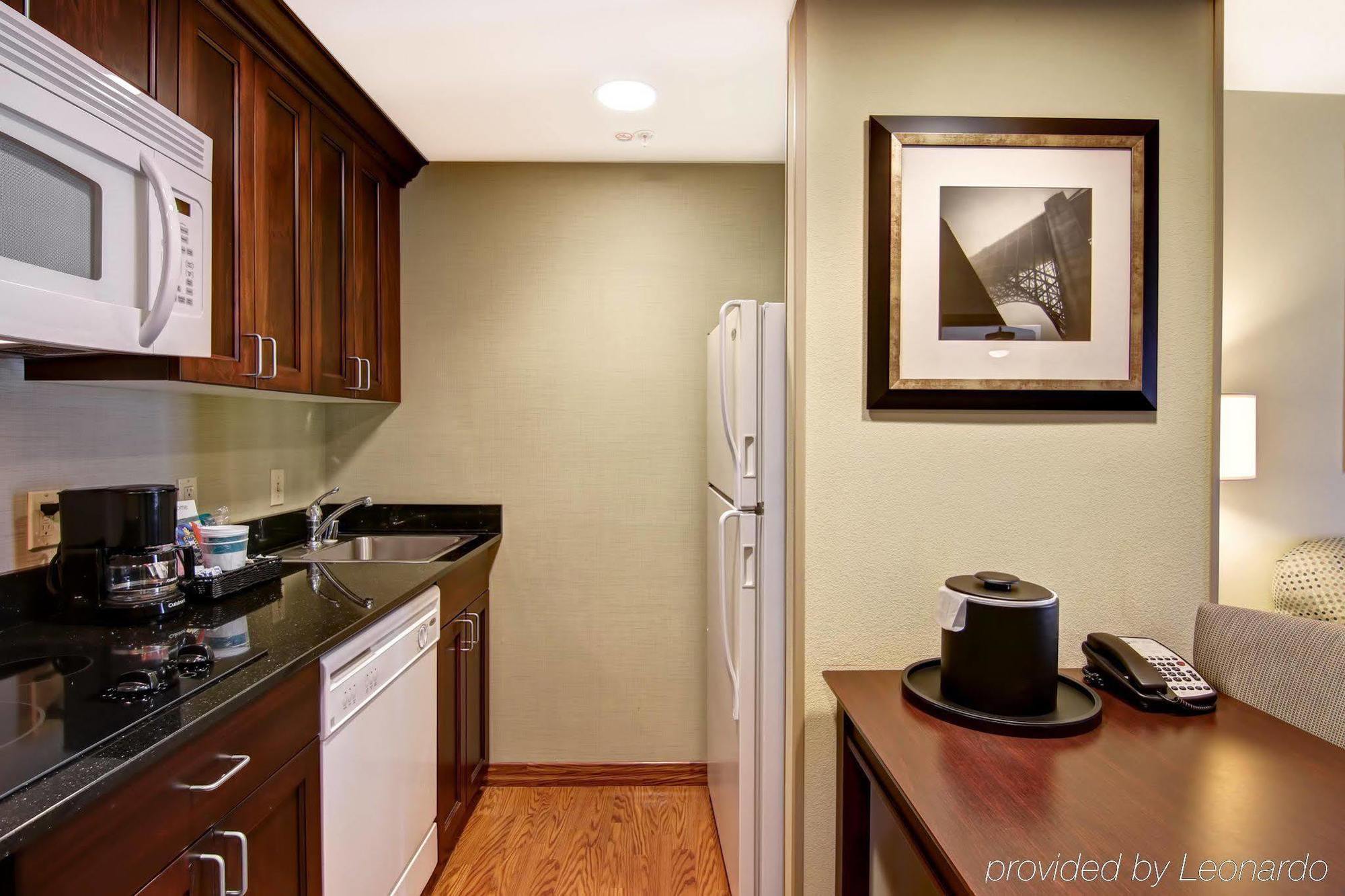 Homewood Suites By Hilton Fresno Eksteriør bilde